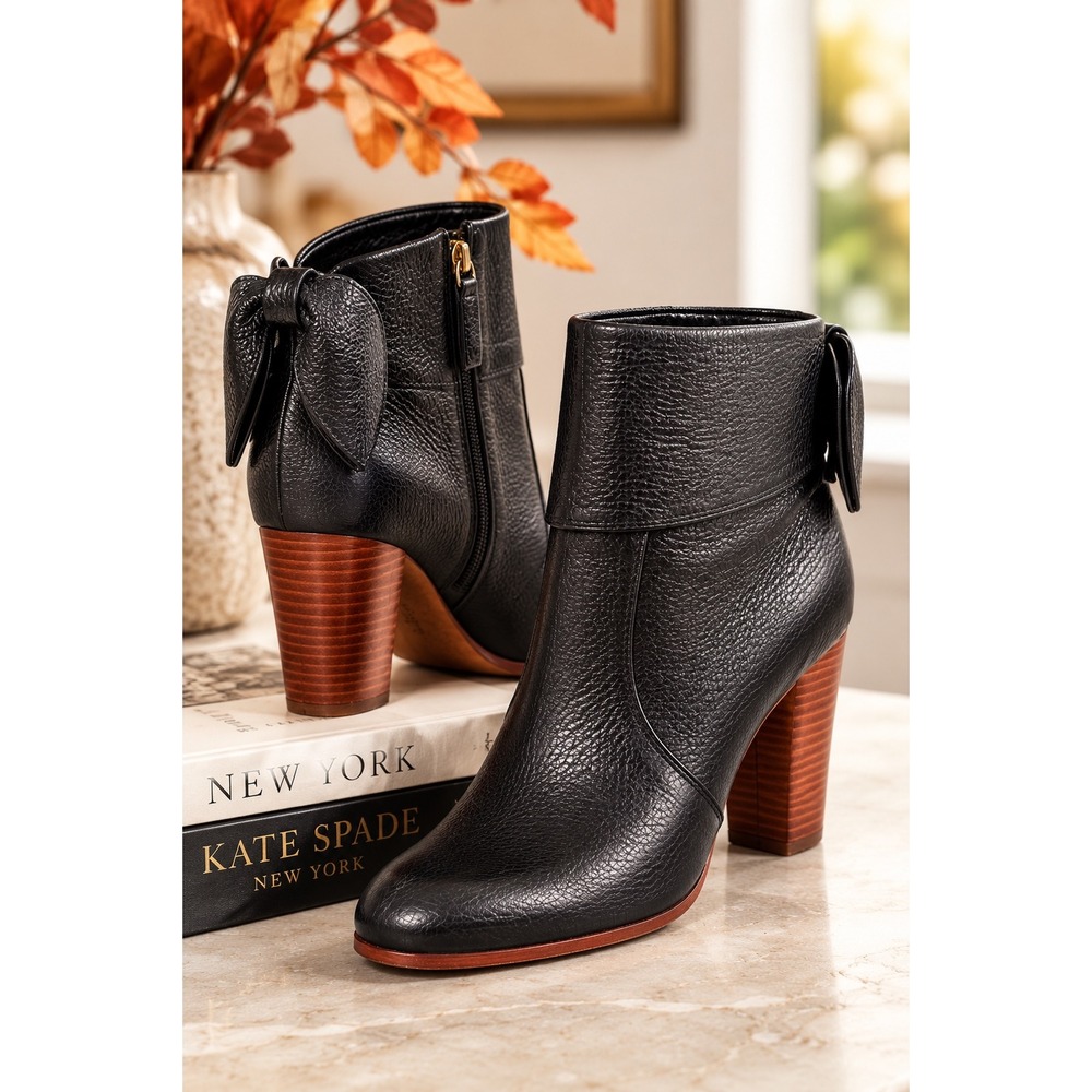 Kate Spade Black Pebbled Leather Bow Heel Ankle Boots Chic Preppy Luxe Sz 9.5M